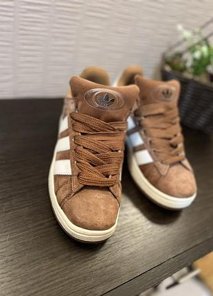 Кроссовки adidas