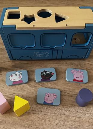 Автобус-сортер peppa