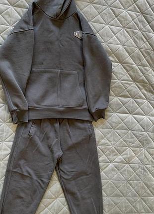 Костюм zara 140 розмір