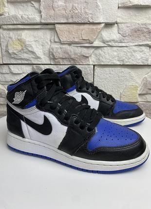 Оригінальні кросівки nike air jordan 1 retro high og
