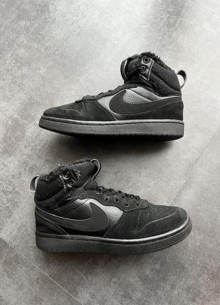 Кросівки nike borough