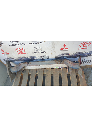 Телевизор нижняя часть 5710405020 toyota avensis t22 1998-2003