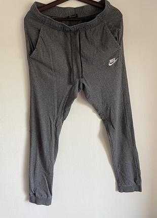 Чоловічі штани nike. s