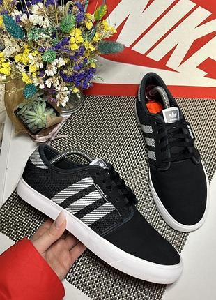 Кросівки adidas