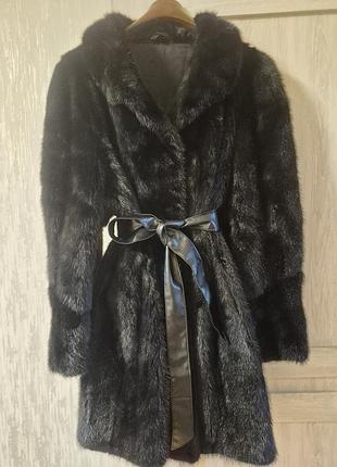 Норкова шуба saga mink
