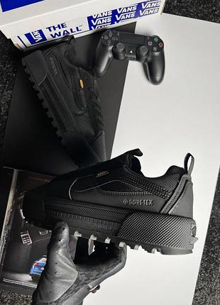 Vans old skool mte-1 gtx all black