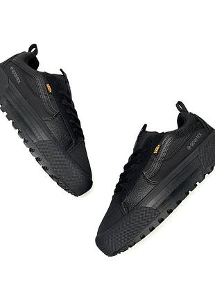 Vans old skool mte-1 gtx all black