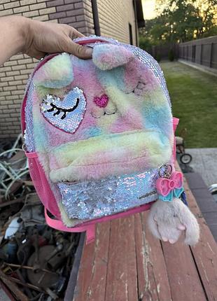 Разноцветный детский пушистый рюкзак с пайетками от бренда skechers twinkle toes (fur cat backpack)