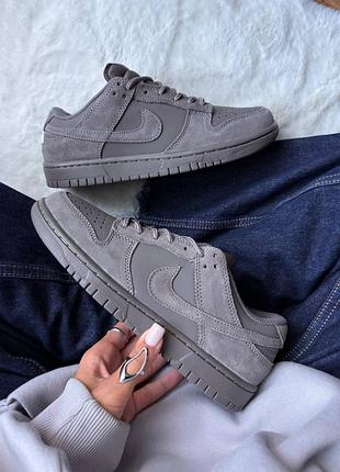 Dunk low cave stone
