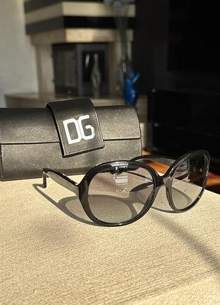 Сонцезахисні окуляри жіночі d&g чорні