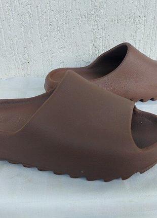 Шлепанцы adidas yeezy slide р.37