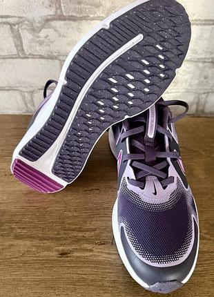Оригінал! кросівки nike cosmic runner нові, бігові, легкі, uk6, 38.5-39 р, 25 см, німеччина