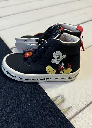 Нові хайтопи disney lefties 22 розмір 13.5 см кеди черевики кросівки