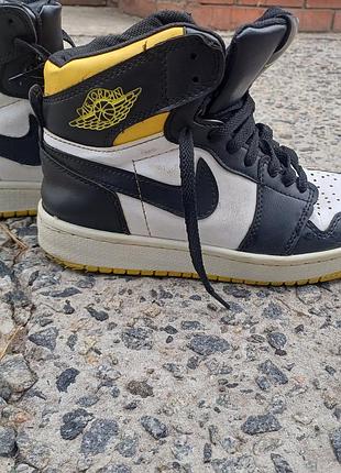 Кроссовки nike б/у