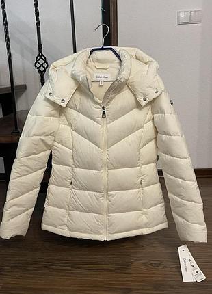 Жіноча курточка calvin klein