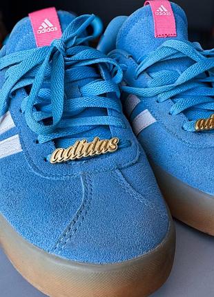Кросівки adidas