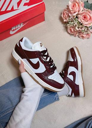 Кросівки nike sb dunk burgundy croc