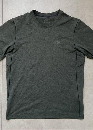 Футболка arcteryx