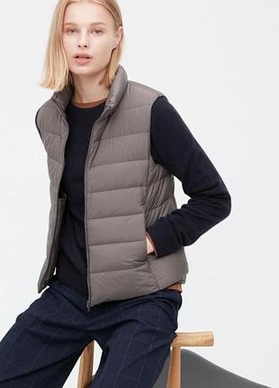Uniqlo ultra light down жіночий пухови жилет розмір м