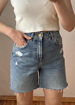 Zara джинсові шорти bermuda з рваним краєм | y2k | distressed denim