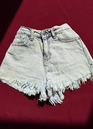 Трендові джинсові шорти з бахромою raw city denim висока посадка світлі ідеальний стан