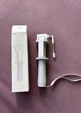 Селфи-монопод xiomi mi cable grey/white