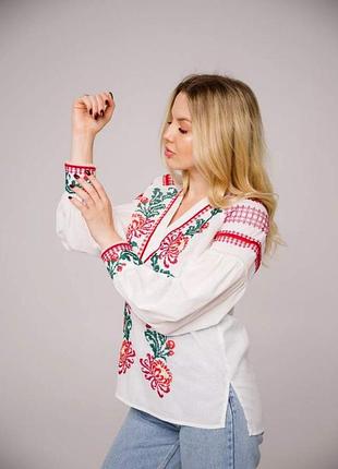 Жіночі вишиванки 2 кольори