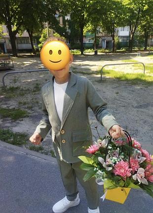 Костюм на хлопчика льняний