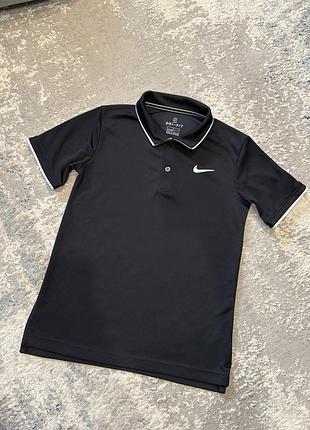 Поло чорне nike 147/158 см