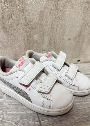 Adidas кросівки для дівчинки