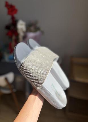 Шльопанці skechers