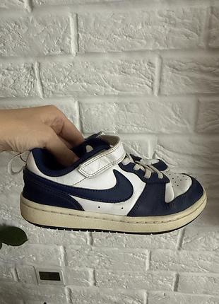 Кросівки nike
