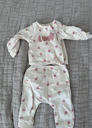 Костюмчик кофта+ штани для дівчинки lcw baby,розмір 62-68 см,стан хороший