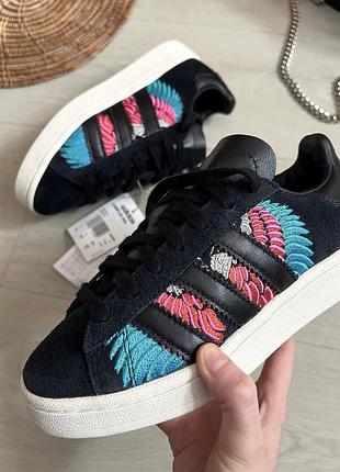 Нові натуральні кросівки adidas (оригінал)