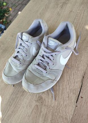 Кроссовки nike md runner 37р