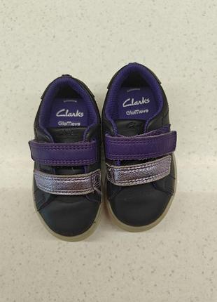 Детские кроссовки clarks