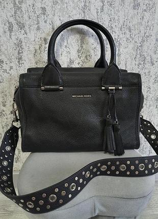 Кожаная сумочка michael kors.