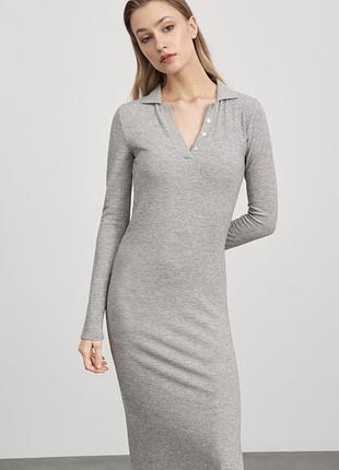 Сіре плаття в рубчик поло, плаття поло, поло в рубчик в стилі zara