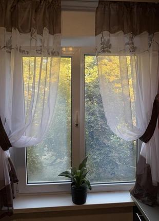 Штори, тюль для кухні. гарна якість. чудове поєднання шифону з льоном. стильна модель.