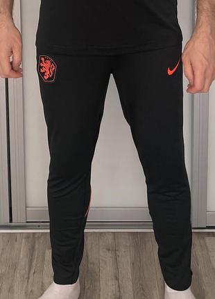 Штани nike, розмір м
