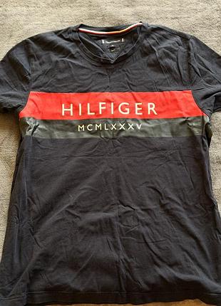 Чоловіча футболка бренду tommy hilfiger
