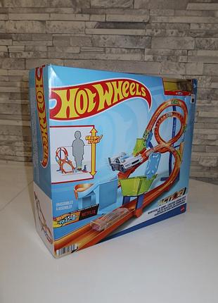 Трек hot wheels vertical-8 jump вертикальна вісімка