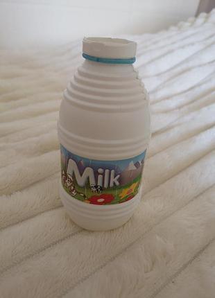 Игрушка бутилка молока