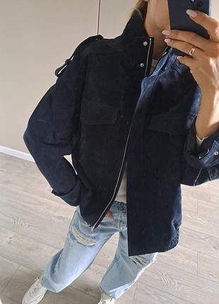 Очень красивая кожаная куртка бомбер zara из натуральной замши.