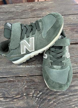 Кросівки для хлопчика new balance 29р