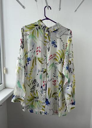 Яскрава брендова блуза autograph (marks & spencer) з плісованою спинкою