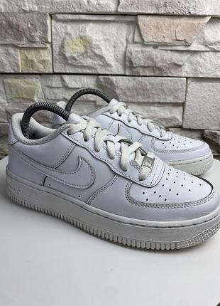 Оригінальні кросівки nike air force 1