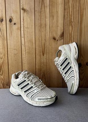 Стильні кросівки кеди взуття adidas adistar
