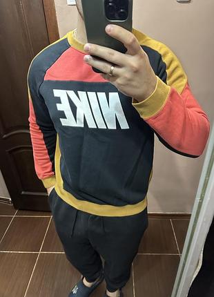 Чоловічий джемпер nike p.m 7
