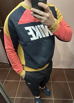 Чоловічий джемпер nike p.m 6